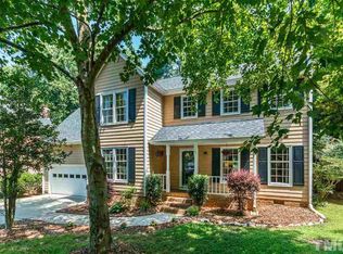 118 Mariposa Dr, Cary, NC 27513