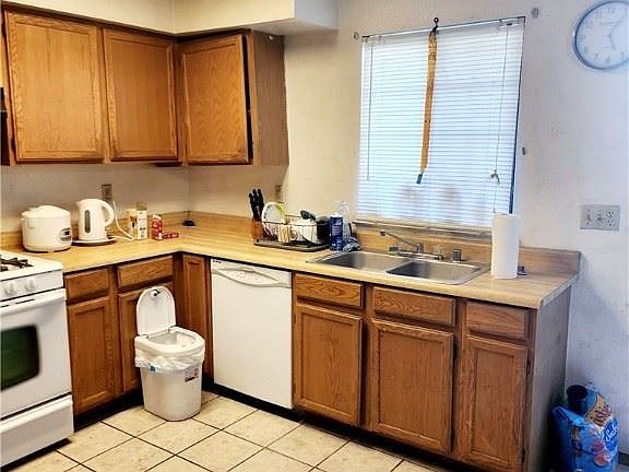 5th image of 7030 Burcot Ave #B104