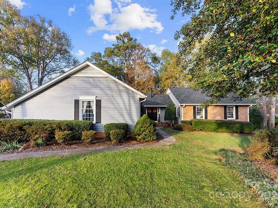 1st image of 4356 Old Forge Dr
