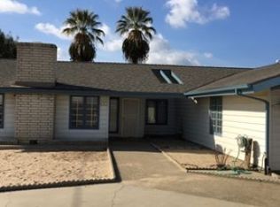 525 N Bishop Ave, Kerman, CA 93630