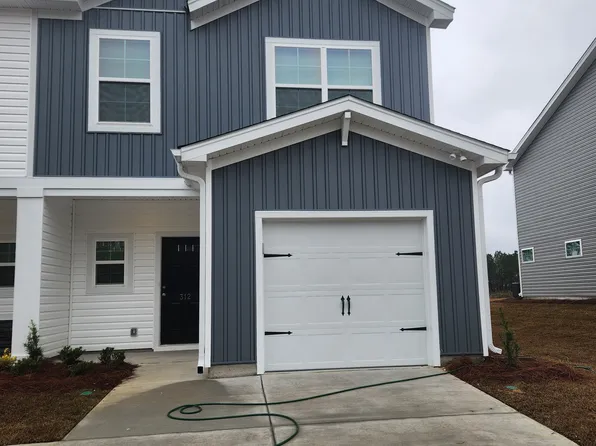 312 S Lake Ct, Lexington, SC