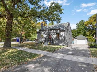 12 Rosalie Ave N, Toronto, ON M3L1C5