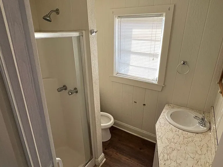3115 Milton St — Photo 2