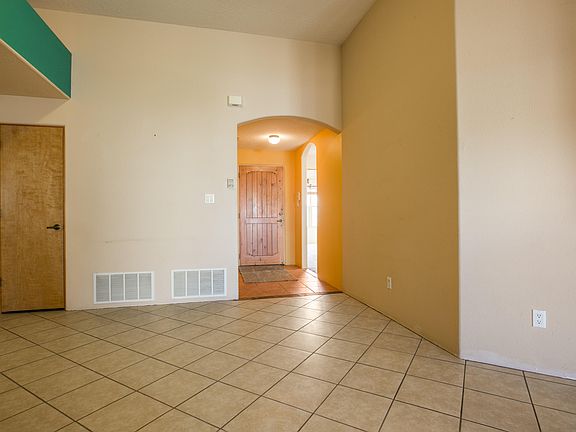 3rd image of 9540 Valletta Ave NW
