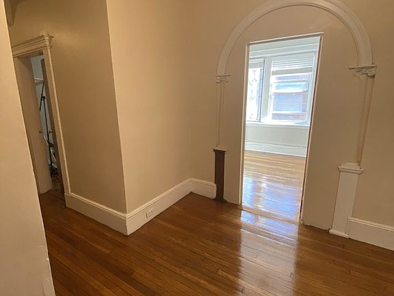 2nd image of 33 Hemenway St #12