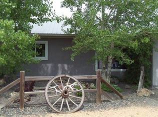 16 Cameo Rd, Douglas, WY 82633