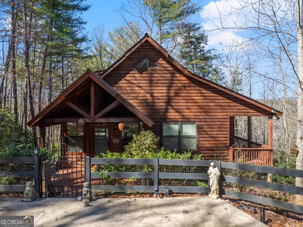 157 Beechwood Dr, Cleveland, GA 30528