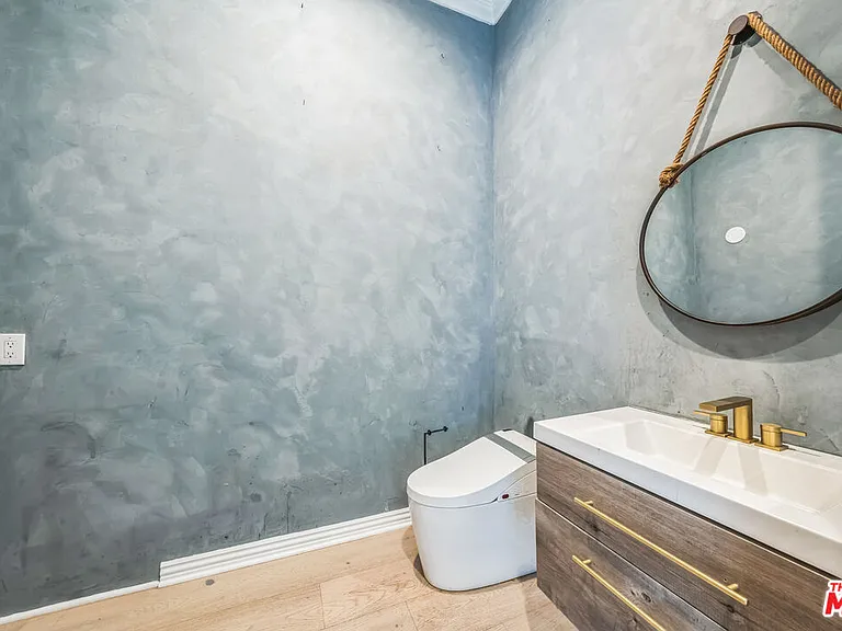 4576 Martson Dr — Photo 14