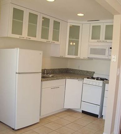 4th image of 838 Ostend Ct