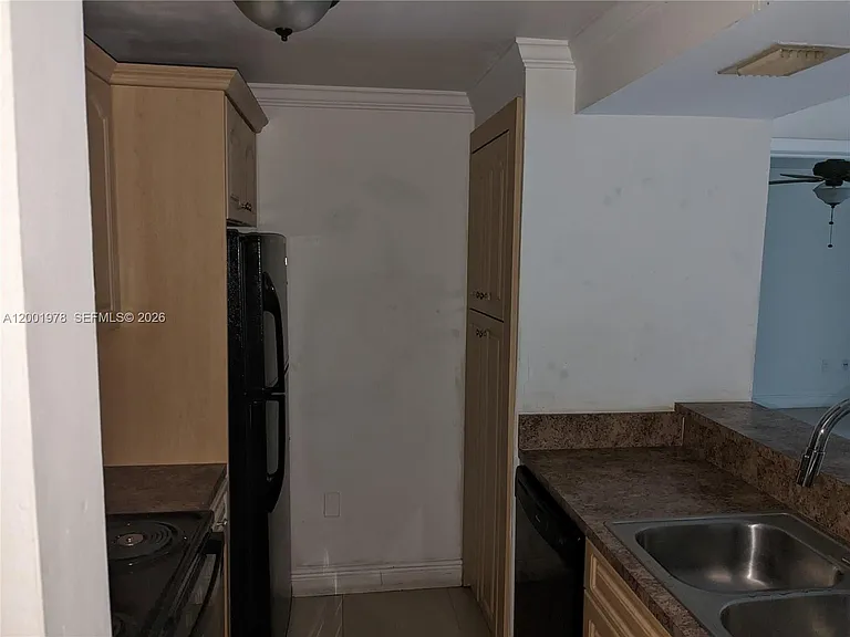 7125 NW 186th St #B209 — Photo 15