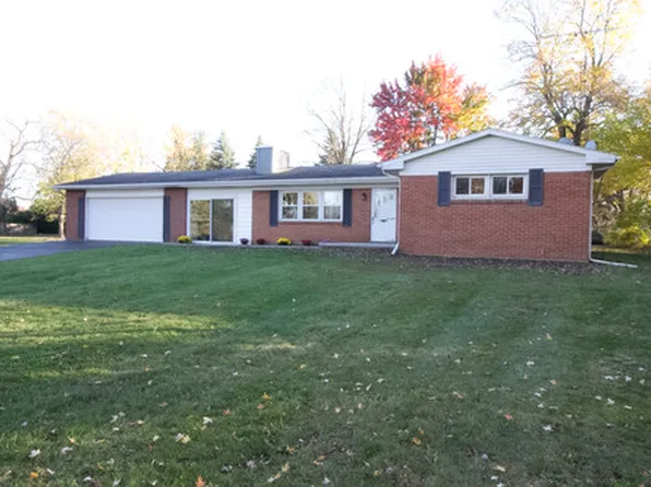 8253 Erie St, Sylvania, OH 43560