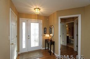 2nd image of 719 Vassar Dr