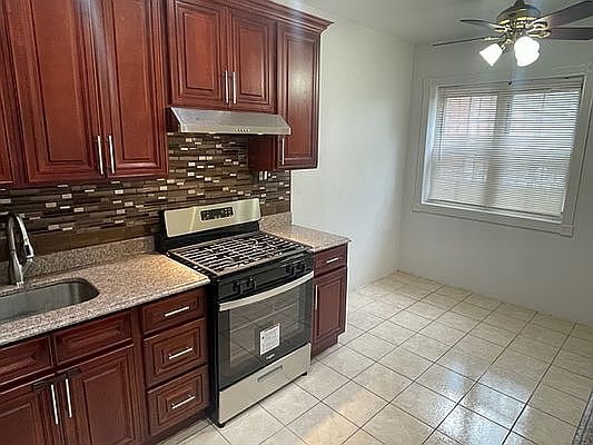 4th image of 2445 82nd St
