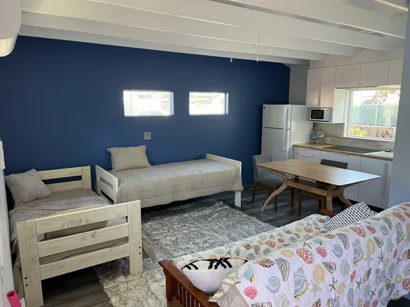 127 Seaside St, Santa Cruz, CA 95060