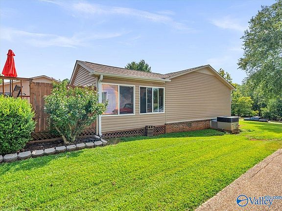 4th image of 18692 Sulphur Creek Dr N