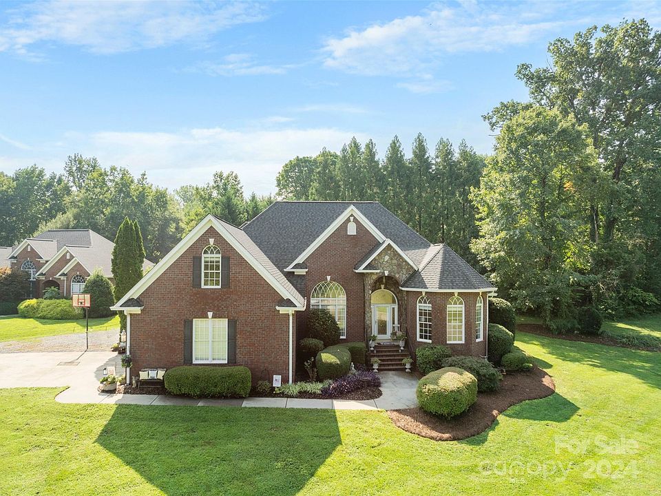 1st image of 5500 Hickory Leaf Ct