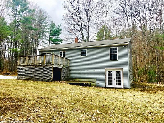 2nd image of 11 Far Woods Cir
