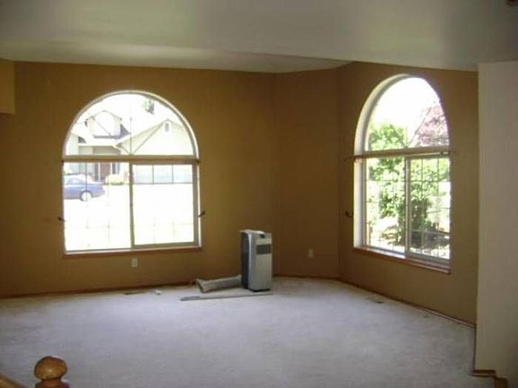 3rd image of 25420 Lake Wilderness Country Club Dr SE #C
