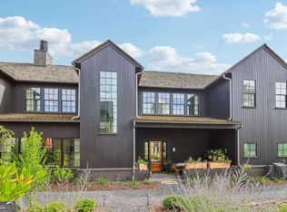 277 2nd St, Fayetteville, GA 30214