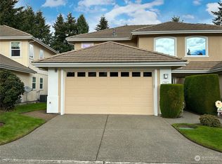6942 Fairway Ln SE, Olympia, WA