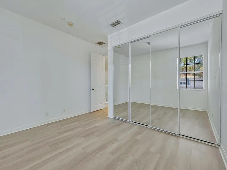 119 Lancaster Rd — Photo 30