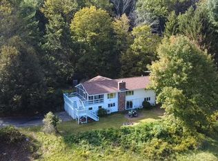 765 N Poland Rd, Conway, MA 01341