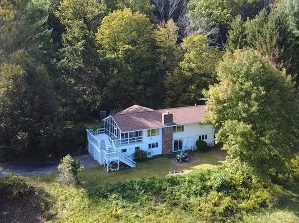 765 N Poland Rd, Conway, MA 01341