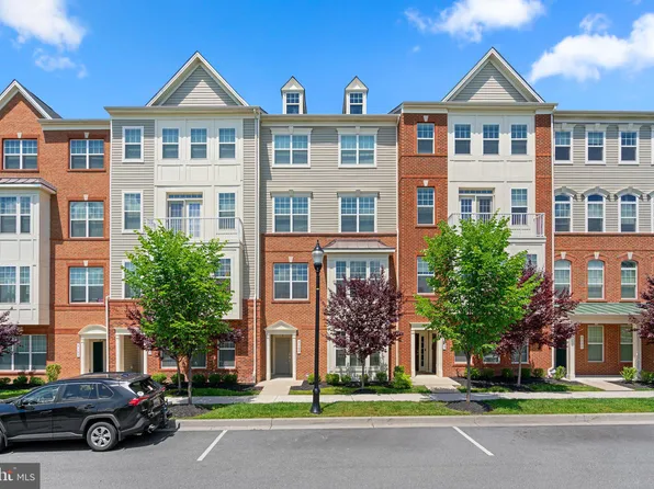 7107 Beaumont Pl #B, Hanover, MD 21076