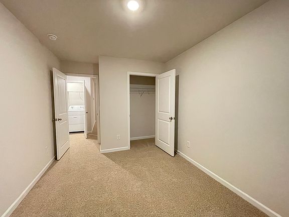 5th image of 3201 Tatlock 4b Way #B