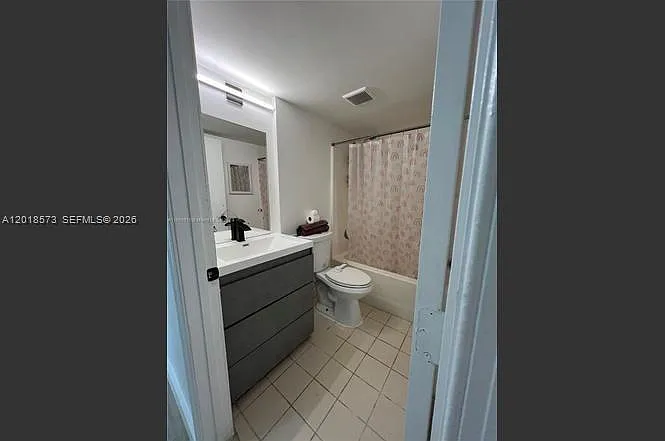 3700 N 56th Ave #1012 — Photo 11