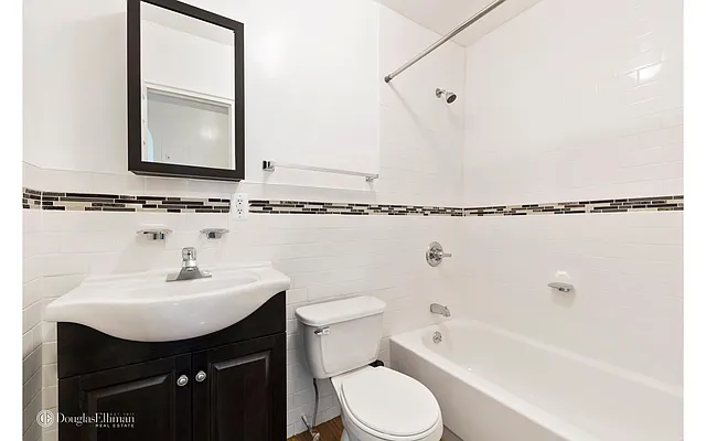 Rented by Douglas Elliman | media 14