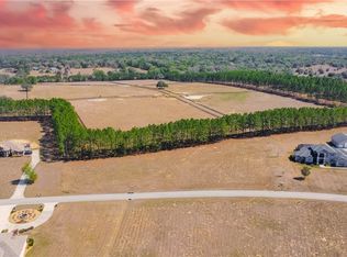 374 N Lake Shenandoah Loop, Inverness, FL 34453