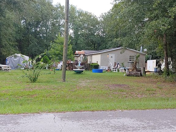 5th image of 14201 NE 34th Dr