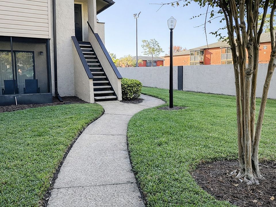 1st image of 2918 Antique Oaks Cir APT 31