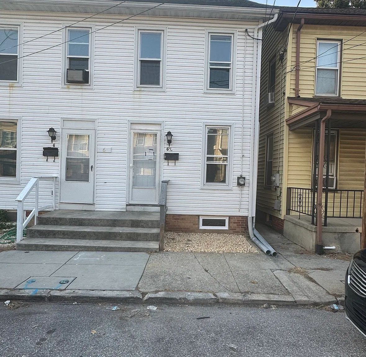 2 bed, 1100 sqft, $1,350 — Photo 1