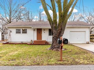 124 Adams St, Centralia, MO 65240