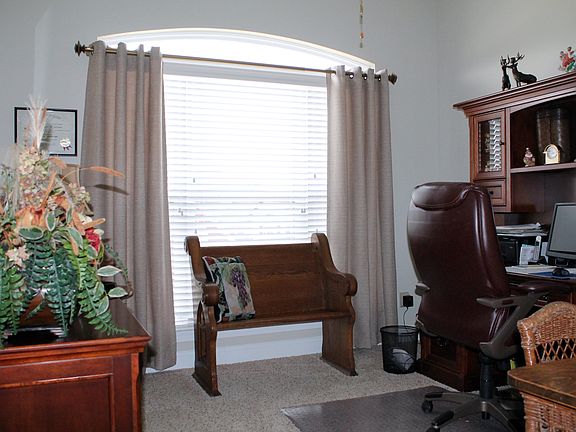 2nd image of 3834 Henricks Hill Dr
