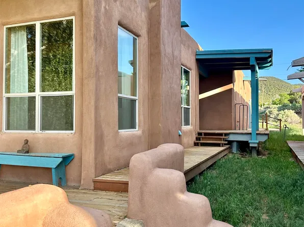 523 San Geronimo Rd APT 14, Taos, NM 87571