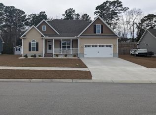 134 Shadowcreek Dr, Hubert, NC 28539