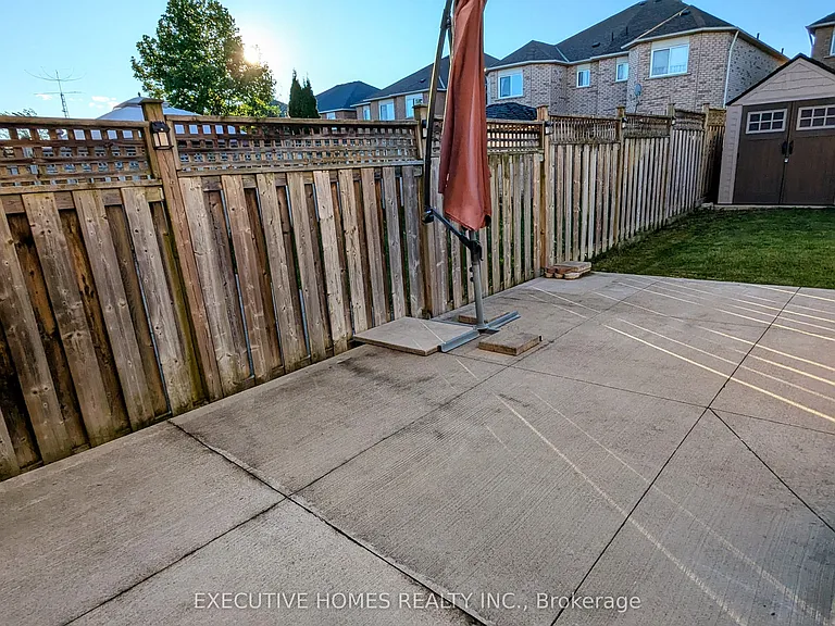 3883 Manatee Way — Photo 30