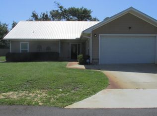 1401 Twin Pines Ln, Panama City, FL 32404
