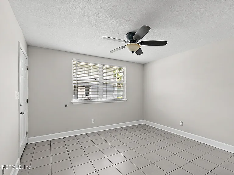 1511 4th St N #2 — Photo 2