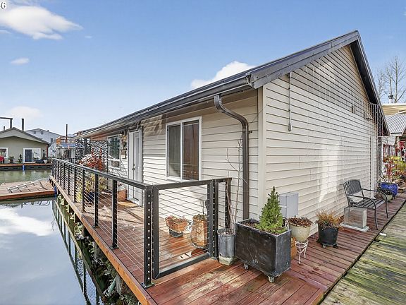 3rd image of 34326 Johnsons Landing Rd #B-7