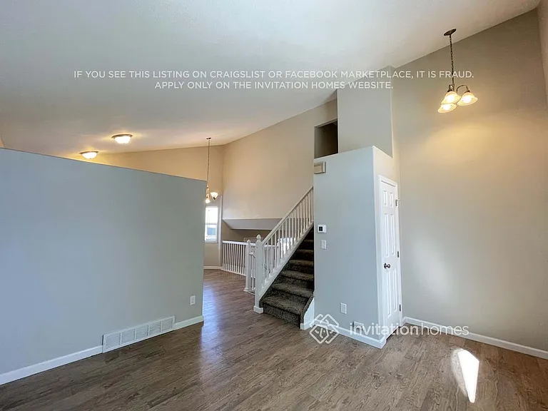 5844 Santana Dr — Photo 6