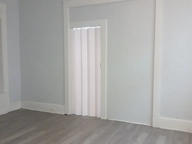 730 4th Ave N #1C — Photo 10