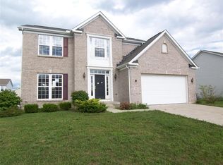 195 Irongate Dr, Englewood, OH 45322
