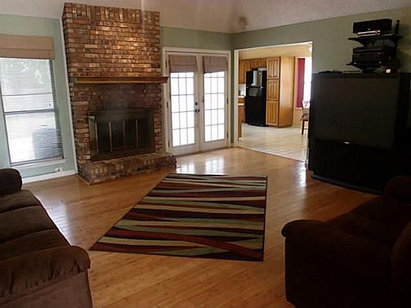 2nd image of 6300 Brownlee Ln