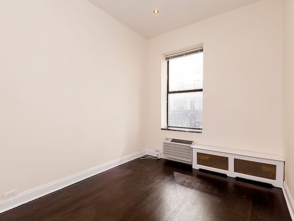 2nd image of 455 Park Ave S APT 202
