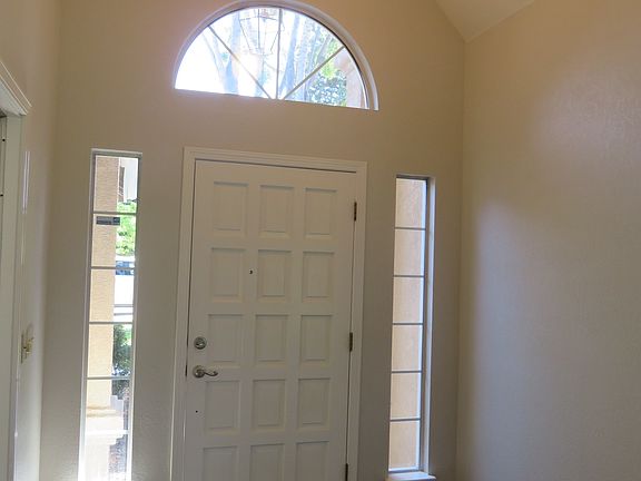 5th image of 5034 W Hillsdale Ave