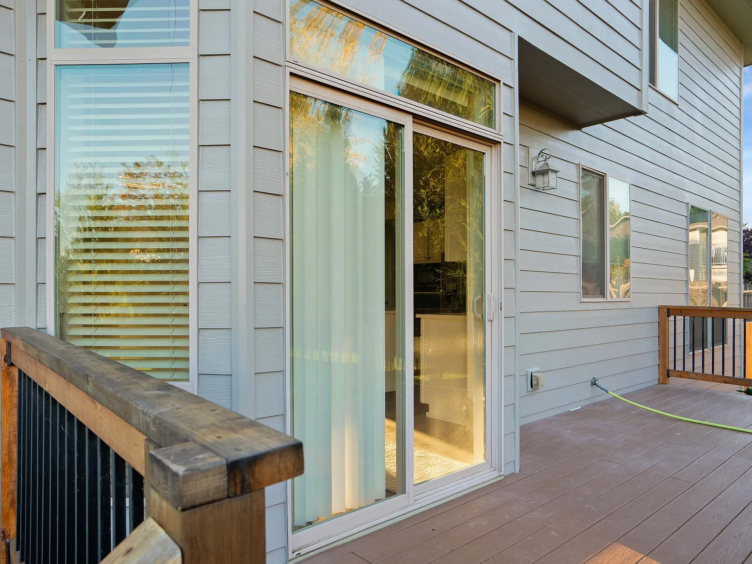 1320 W Meadows Drive NW — Photo 3